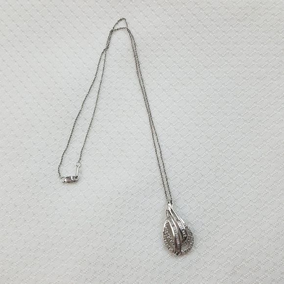 Signed Sterling SILVER KA 1772 Diamond Pendant - Picture 7 of 16